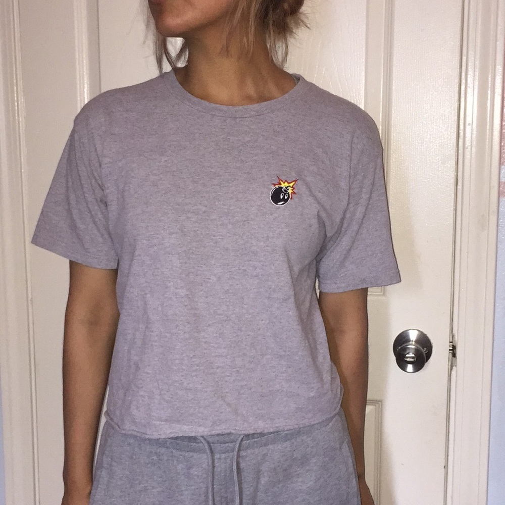The hundreds grey bomb